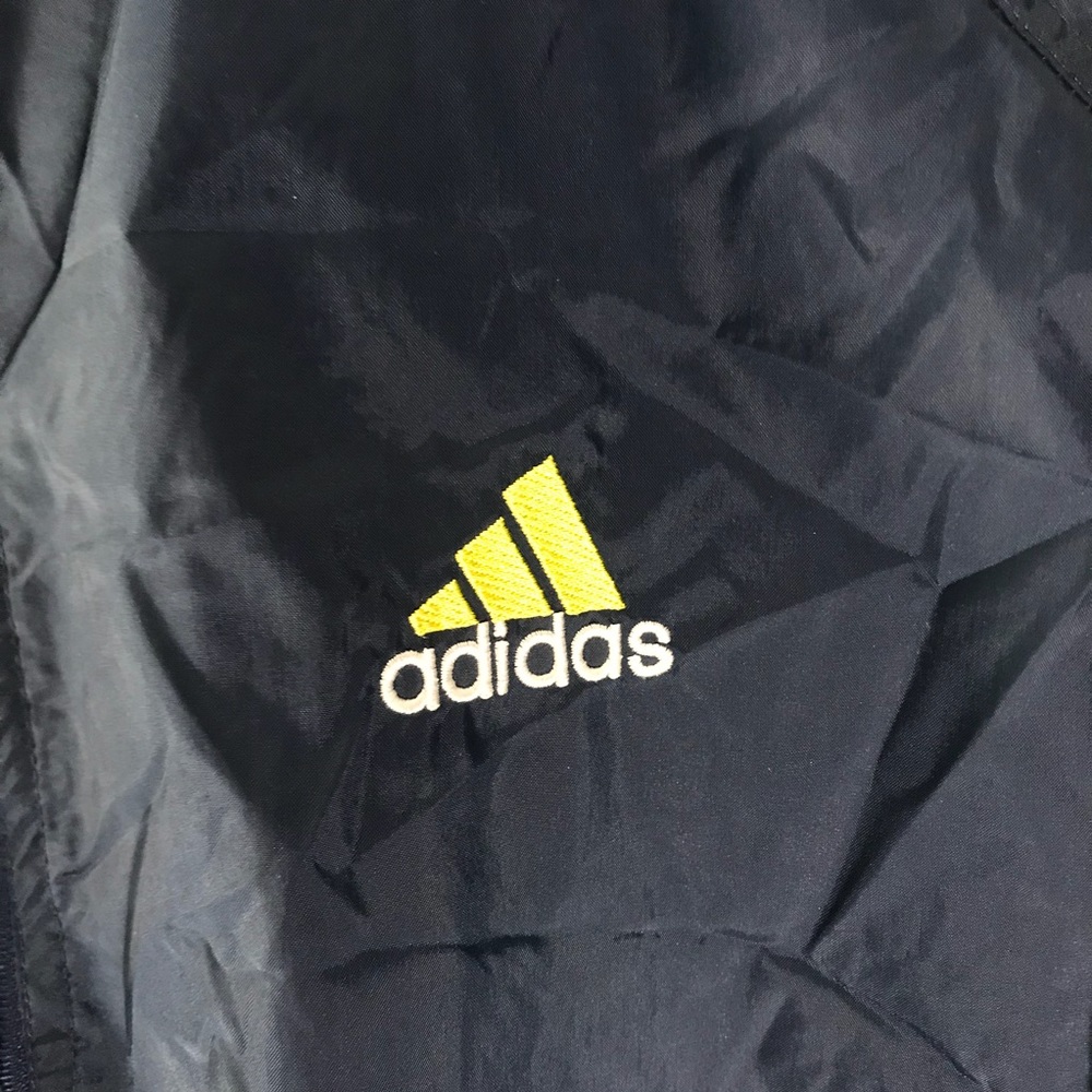 Adidas - Picture 4 of 5